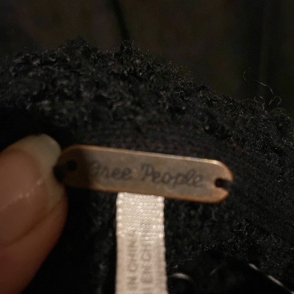 Free People Womens Black Knitted Long Sleeve V Neck Sweater​​​ - Picture 4 of 5